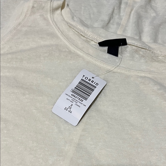 Torrid Off-White Relaxed Tank Top - Picture 1 of 4